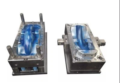 प्लास्टिक इंजेक्शन मोल्ड के साथ ऑटो फेंडर